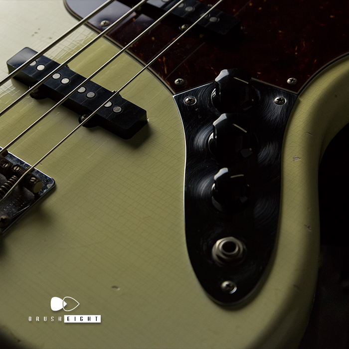 【SOLD】J.W Black USA Jazz Bass  JWB-063  "Medium Aged" 2011's