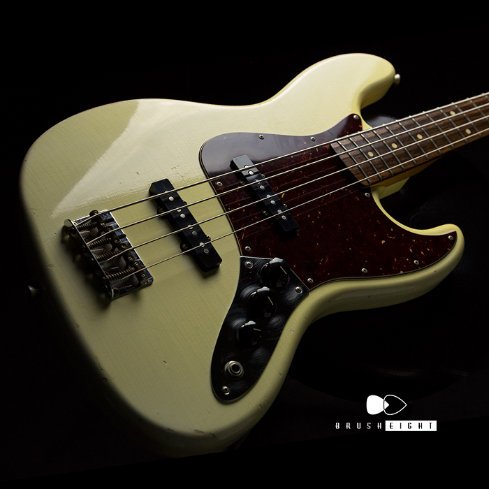 【SOLD】J.W Black USA Jazz Bass  JWB-063  "Medium Aged" 2011's