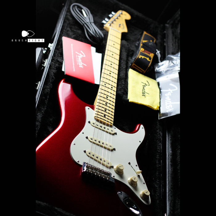 【SOLD】Fender  American Standard UG "Mystic Red"