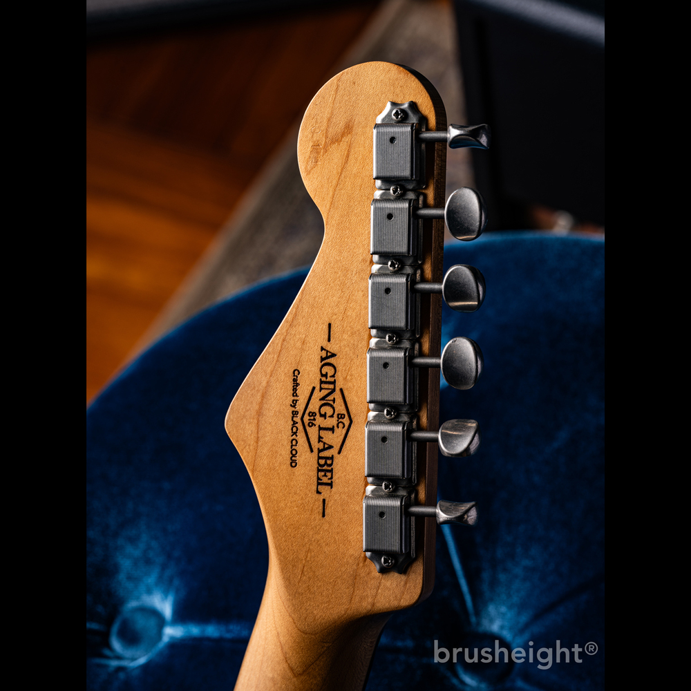 【SOLD】Aging Label Sigma SSS Lake Placid Blue #014