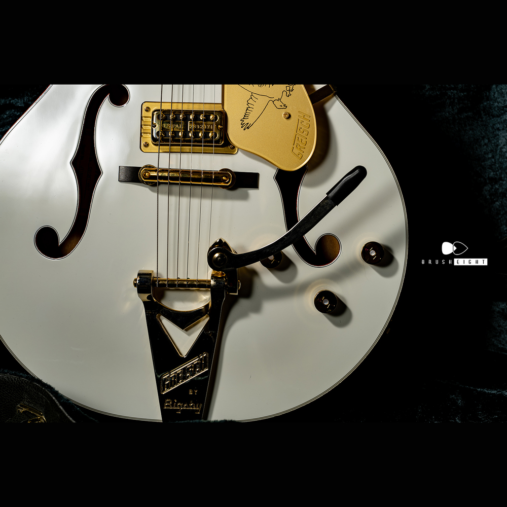 【SOLD】Gretsch G6136T-WHT Players Edition Falcon “White”