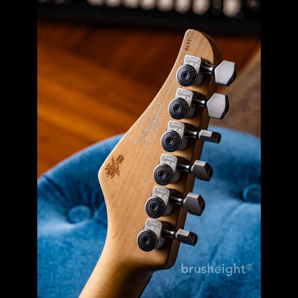 【SOLD】Suhr Guitars Standard   Lake Placid Blue 2001’s