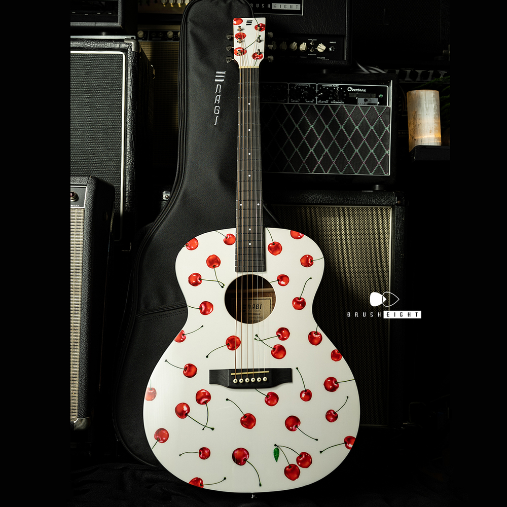 NAGI GUITARS Limited Model Cherry Ivory with Start set