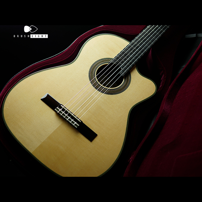 【SOLD】Shunpei Nishino (西野春平) NR.3 CWE  650mm “Spruce Top” Brush eight Selected with Super Light Case