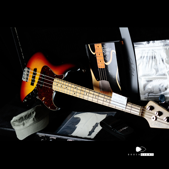 【SOLD】J.W Black USA Jazz Bass 3TS Medium Soft Aged