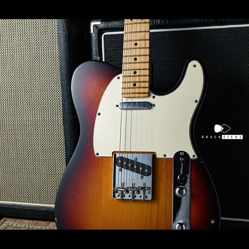 【SOLD】Fender USA Highway One Telecaster  3ToneSunburst