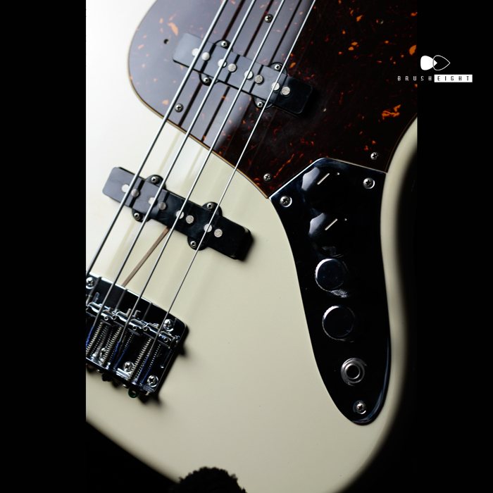 【SOLD】Fender Japan Jazz Bass Fretless "Active MOD"