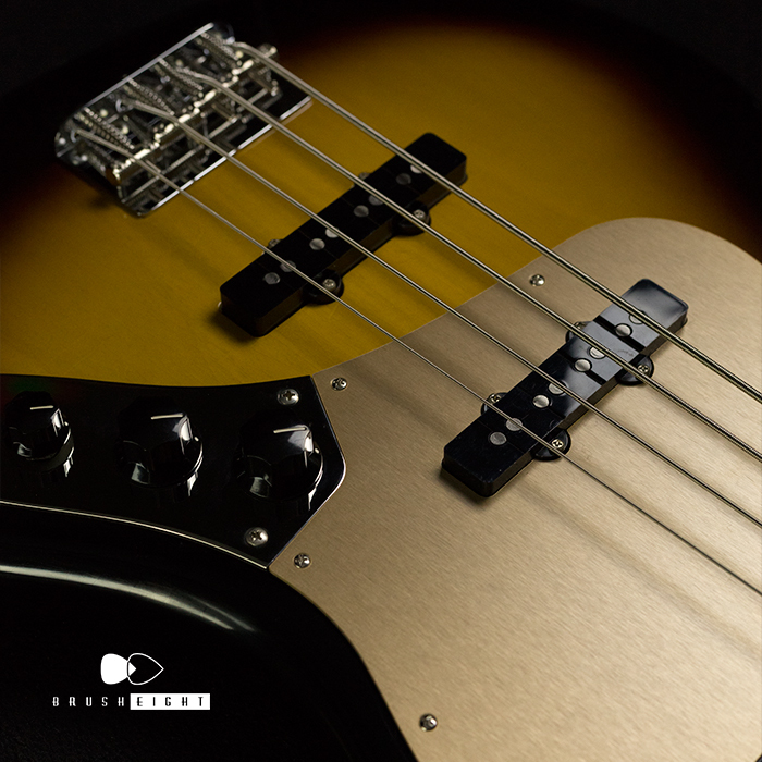 【SOLD】J.W Black USA Jazz Bass 2TS JWB-292  "Soft Aged" bird's-eye Maple Neck