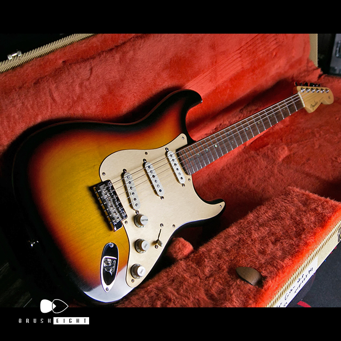 【SOLD】Fender CS ClassicPlayer Stratocaster 2001s