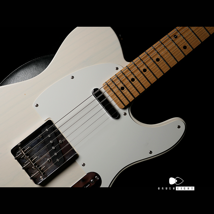 【SOLD】Vanzandt TLV-R1 LTD SPECIAL “See Through White” 1P Ash Body Custom Flame Neck