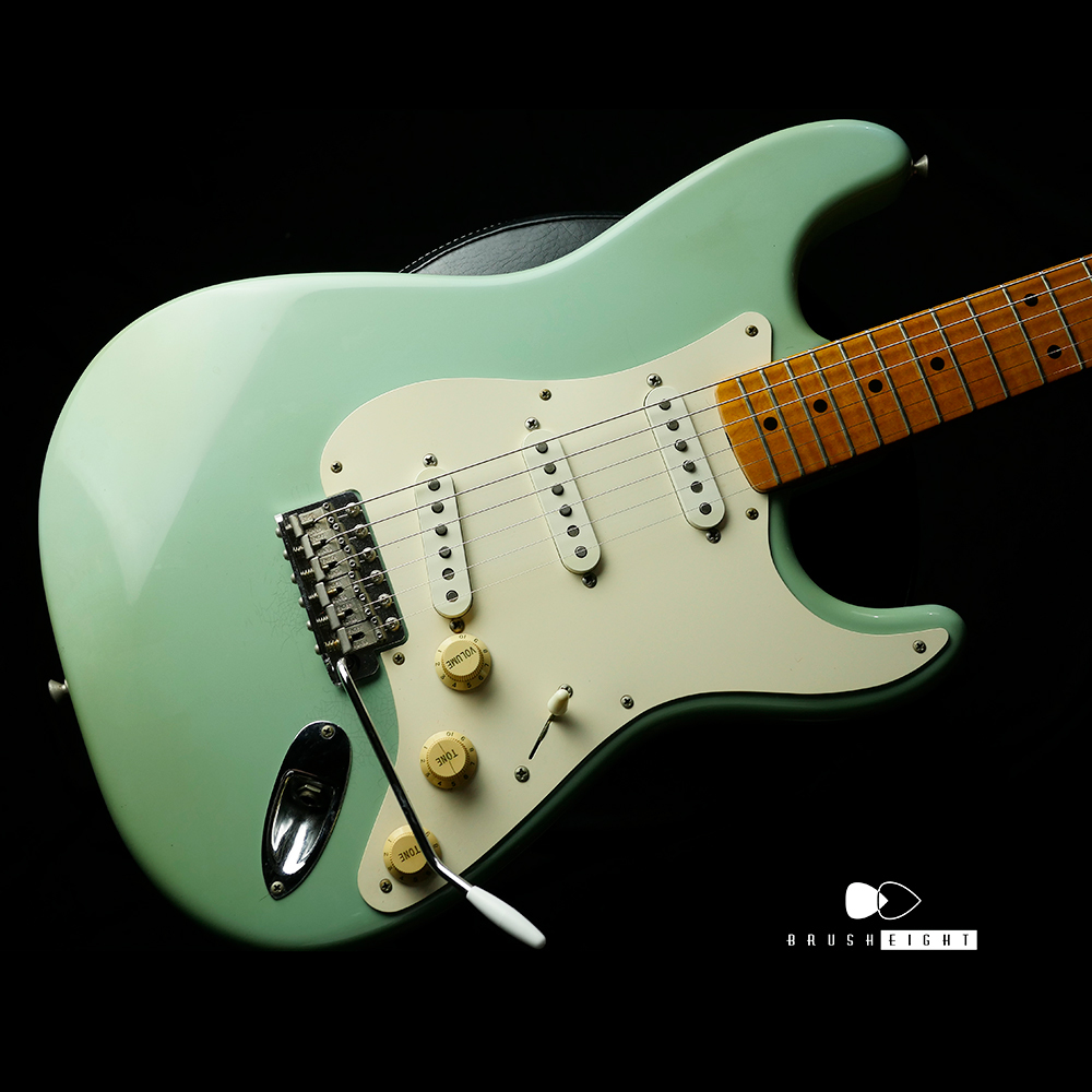 【SOLD】Fender Custom Shop Master Grade 1957 Stratocaster Sonic Blue 1997’s