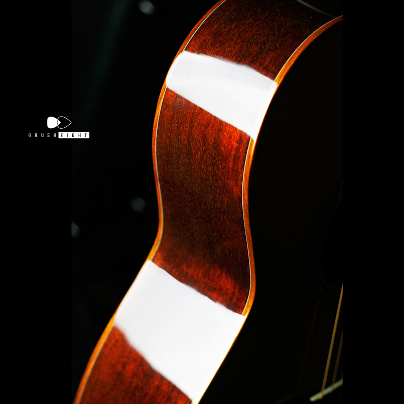 【SOLD】Huss & Dalton ooo-SP Custom Figured Mahogany